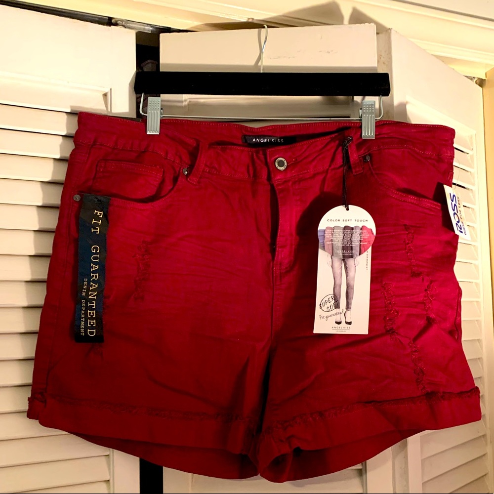 NWT burgundy jean shorts